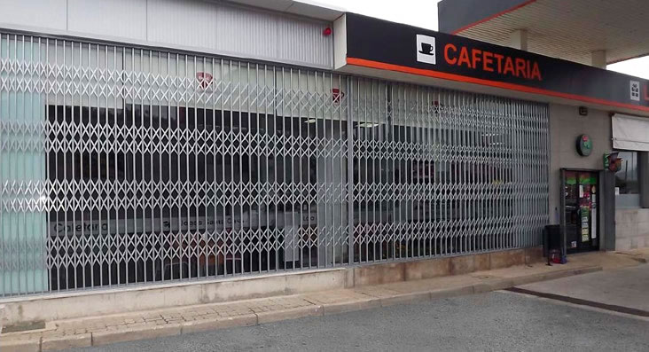Cierres Ballestas AGM, fábrica de puertas de seguridad y cierres de seguridad